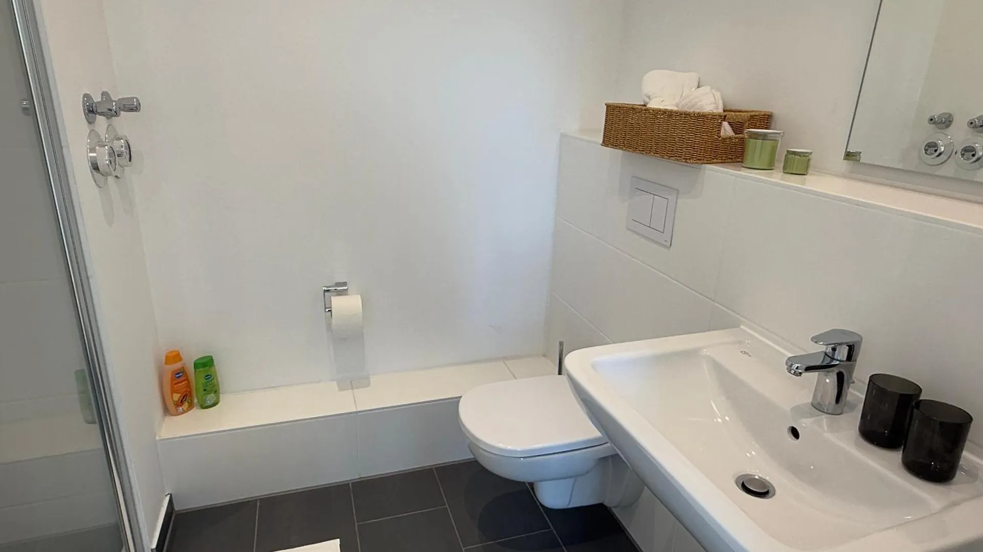 Myroom Wohnung Neben Der Messe Munich